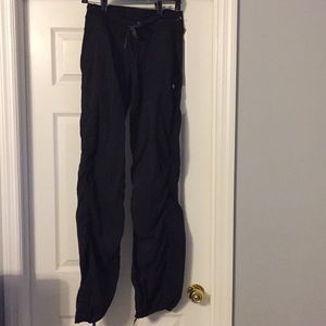 Lululemon workout pants